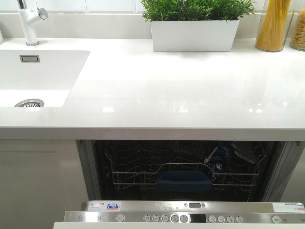 A Luxury Apartment With Patio And Bbq София Екстериор снимка
